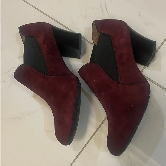 Franco Sarto Burgundy Suede Loafers Heels Sz 8.5 (40) - Picture 4 of 13